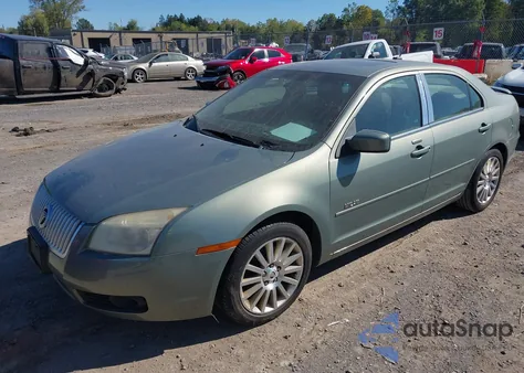 2008 Mercury Milan V6 Premier z USA, uszkodzony, nr VIN 3MEHM02168R607012